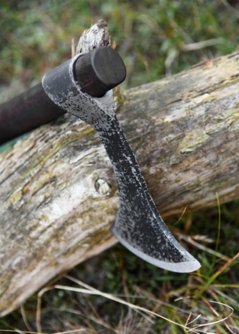 Windlass, Francesca Økse - Hoved