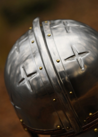 Battle Merchant, Intercisa II Hjelm - Krone