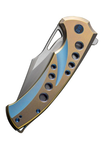 We Knife, Swiftin Foldekniv, Titanium Blå Guld - Lukket Venstre Side
