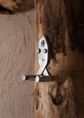 Battle Merchant, Vægophæng Til Sværd - Hængt Op